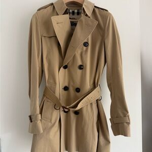 Burberry Kensington Coat — New